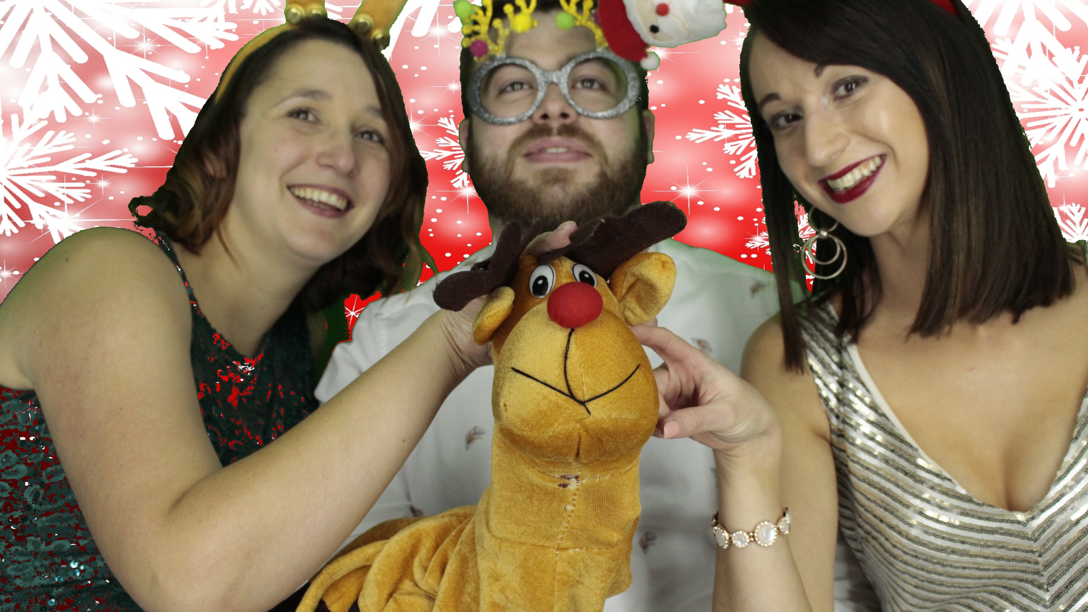 Portsmouth Water Christmas Party | View more photos from the event at gallery.myphotoboothexperience.co.uk/u/MyPhotoBoothExperienceLtd/Portsmouth-Water-Christmas-Party